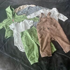 Boy 12m clothes bundle Dinosaur hoodie bear overalls, sloth baby Yoda